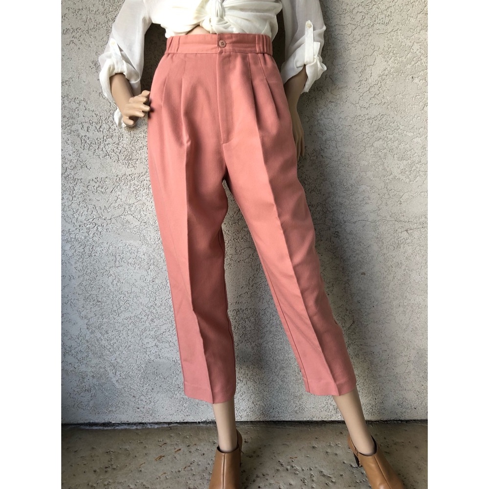 SOLD (DePop) VINTAGE | Pleated front pants - Picture 2 of 5